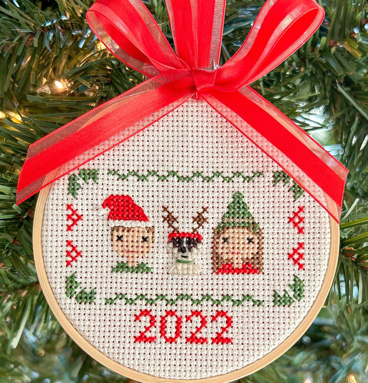 Stitch People Ornaments — Cross-Stitch Pattern Book