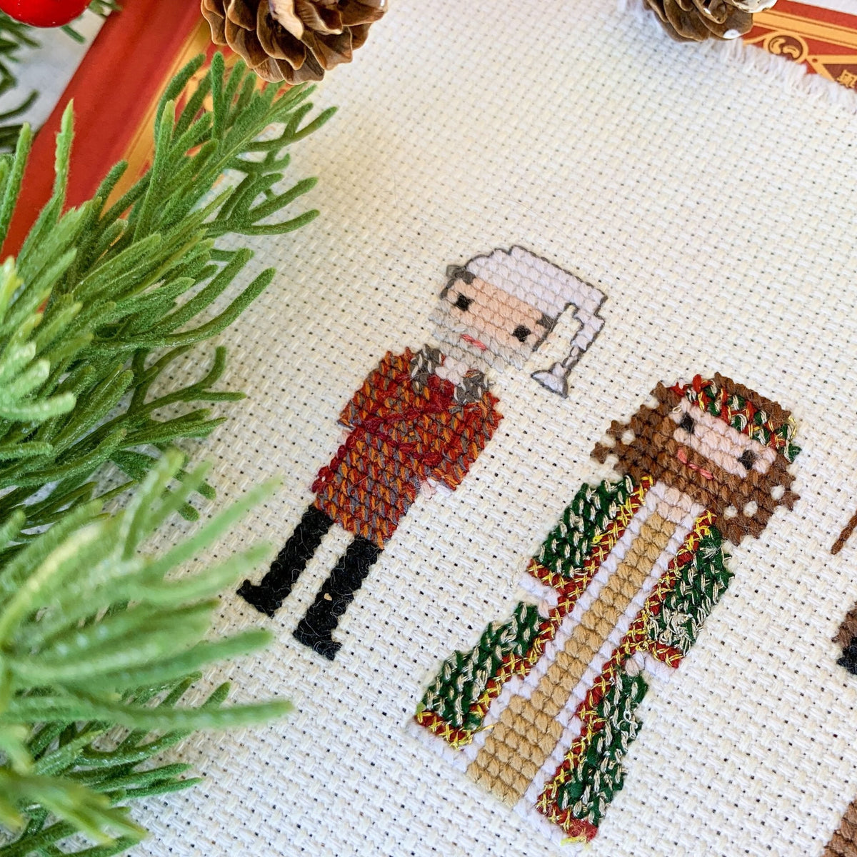A Christmas Carol: Mix-and-Match Characters & Scenes — Cross-Stitch Patterns